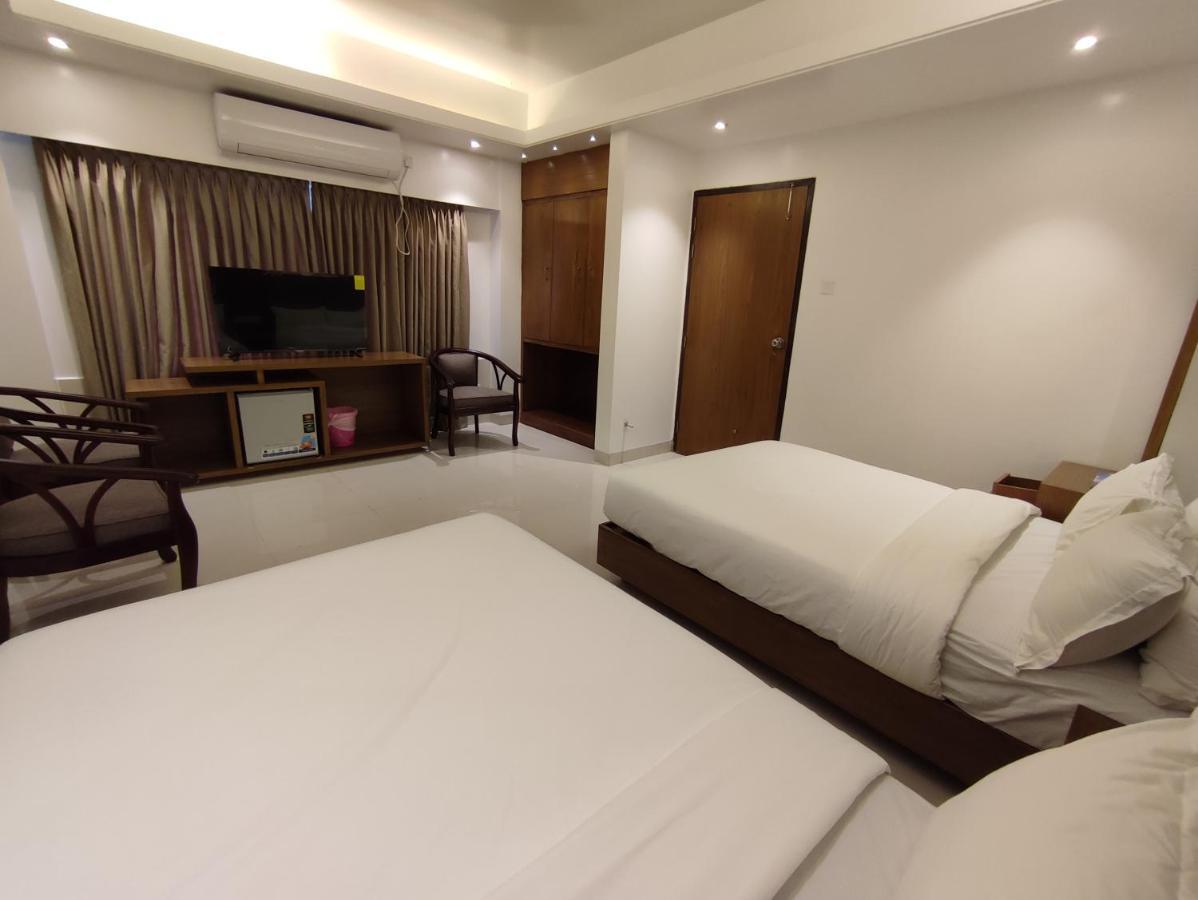 Hotel Holy Gate Srihotto Zewnętrze zdjęcie
