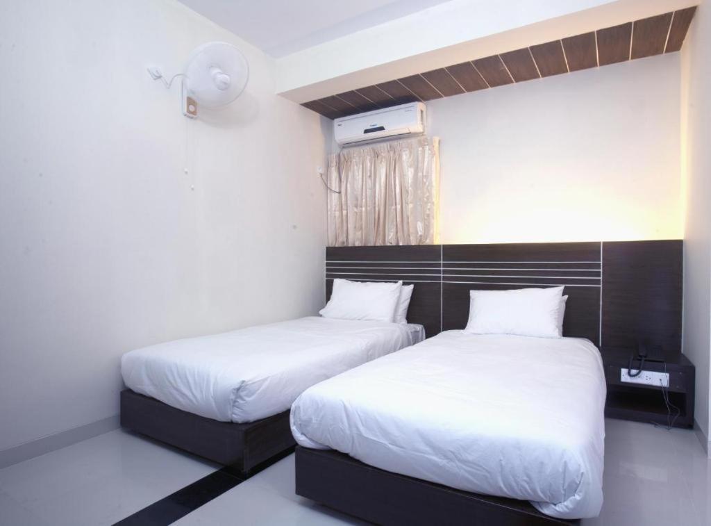 Hotel Holy Gate Srihotto Zewnętrze zdjęcie