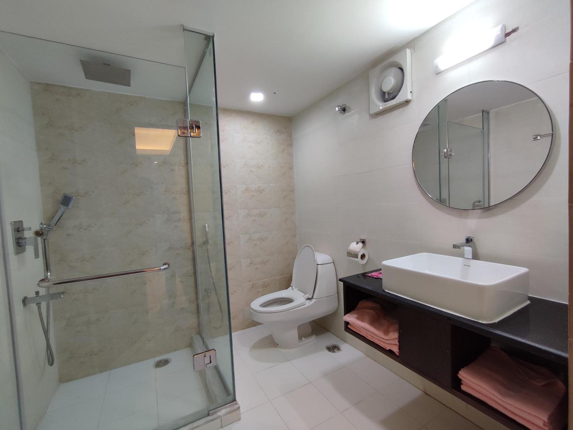 Hotel Holy Gate Srihotto Zewnętrze zdjęcie