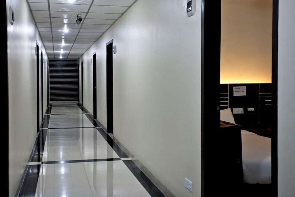 Hotel Holy Gate Srihotto Zewnętrze zdjęcie