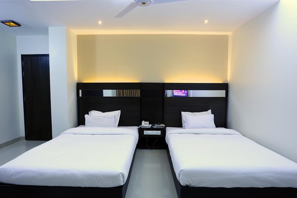 Hotel Holy Gate Srihotto Zewnętrze zdjęcie